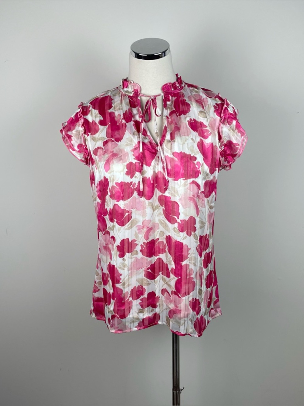 Haver & Blair Pink White Tan Gold Floral Blouse Top Women Medium
